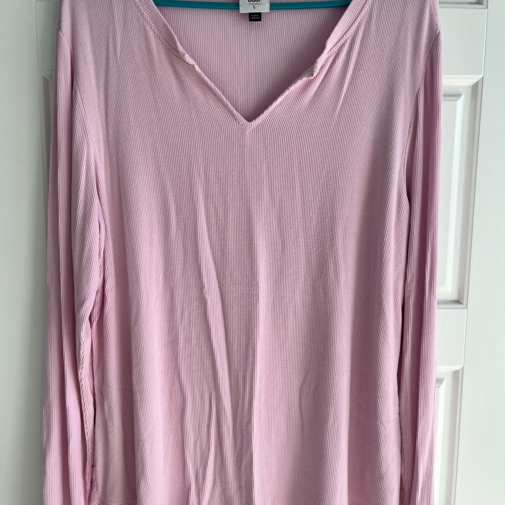 CAbi Item #4366 Simple Tee Fall 2022 - Picture 2 of 6